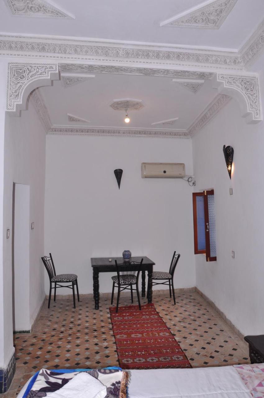 Maison D'Hotes Zohor Fes Bilik gambar